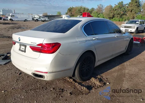 2016 BMW 750I xDrive z USA, uszkodzony, nr VIN WBA7F2C53GG420821